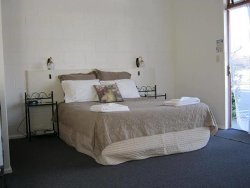Acorn Estate Motel Masterton Εξωτερικό φωτογραφία